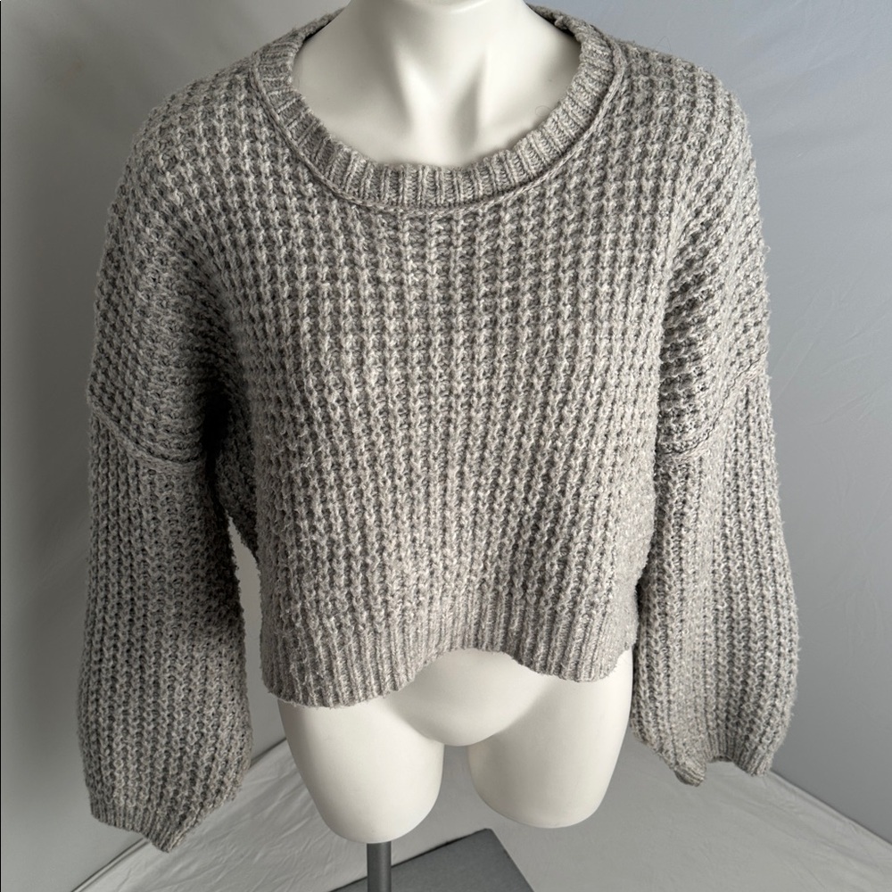 Love Knits NYC gray waffle knit cropped pullover sweater
